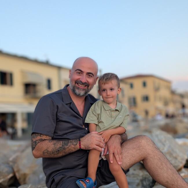 Lavoro per babysitter a Capannori: Rrezart