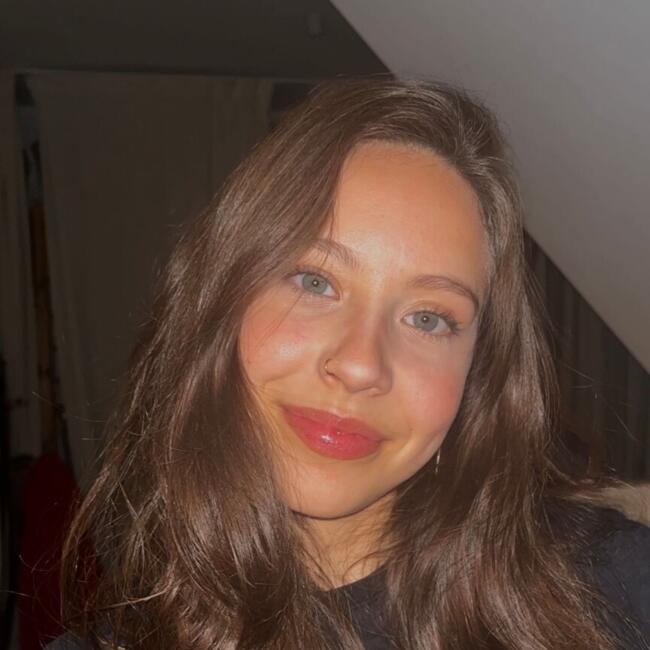 Babysitter in Antwerp: María