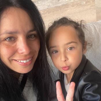 Babysitting job in Viña del Mar: babysitting job Perla