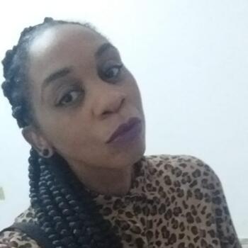 Babá em Juiz de Fora: Luciana