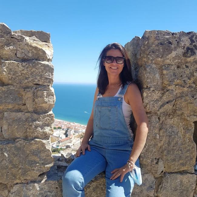 Babysitter in Almada: Iraildes Gonçalves