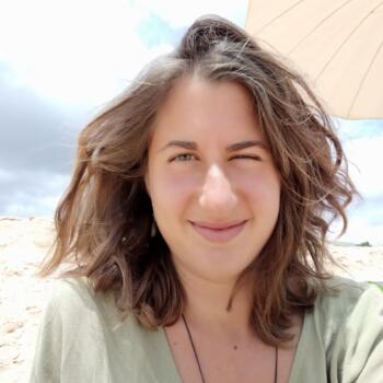 Babysitter em Oeiras: Aurora