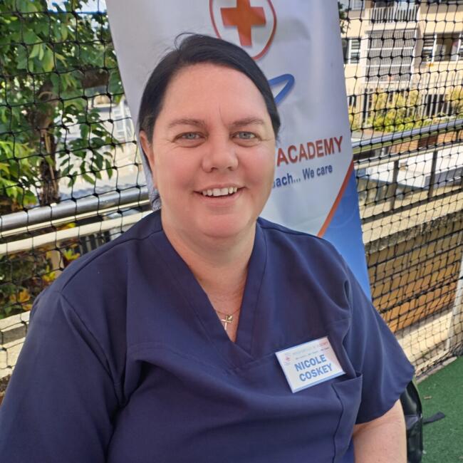 Babysitter in Bluff: Nicole