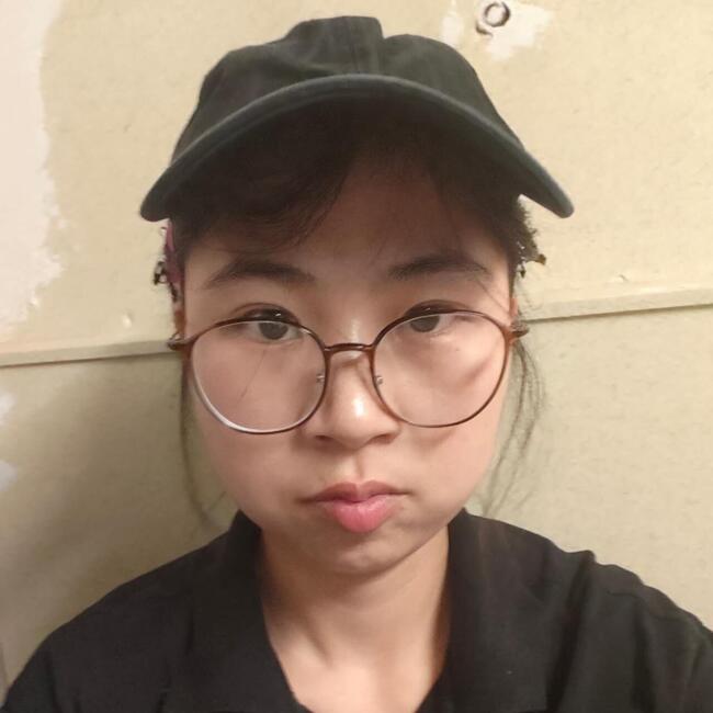 Babysitter in Groningen: Xin
