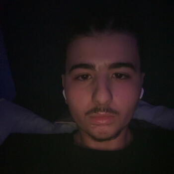 Baby-sitter in Pointe-aux-Trembles: Aylan