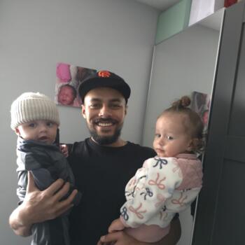 Babysitting job in Rainham: babysitting job Wesley