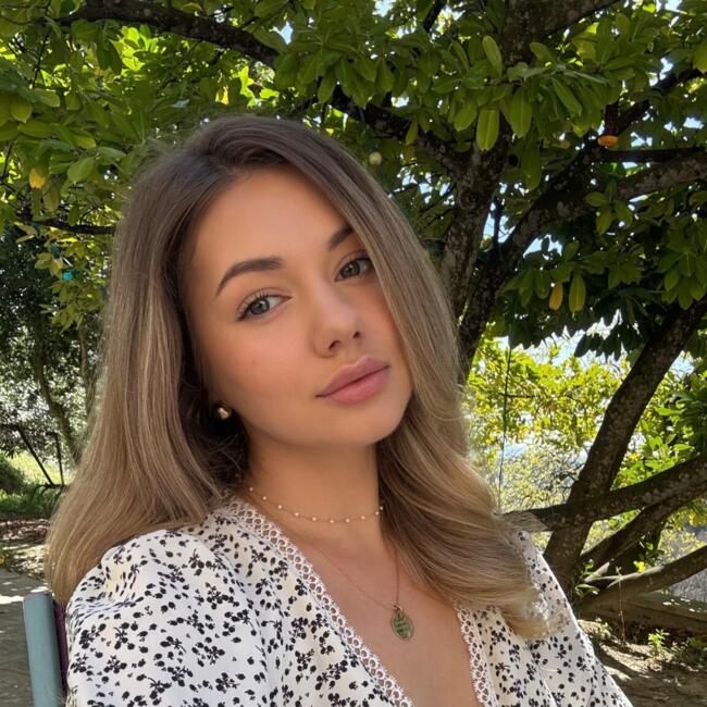 Babysitter in Toulouse: Oksana