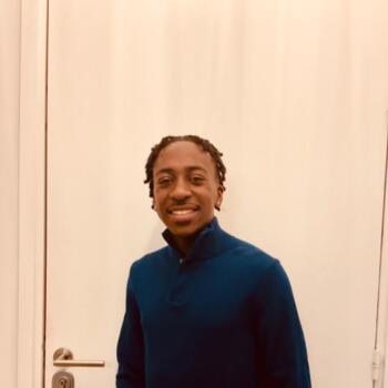 Babysitter in Saint-Ouen: William