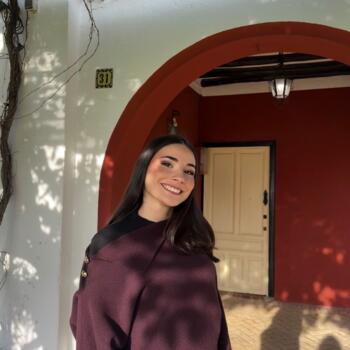 Canguro en Sevilla: Angela