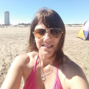 Niñera Glew: Karina