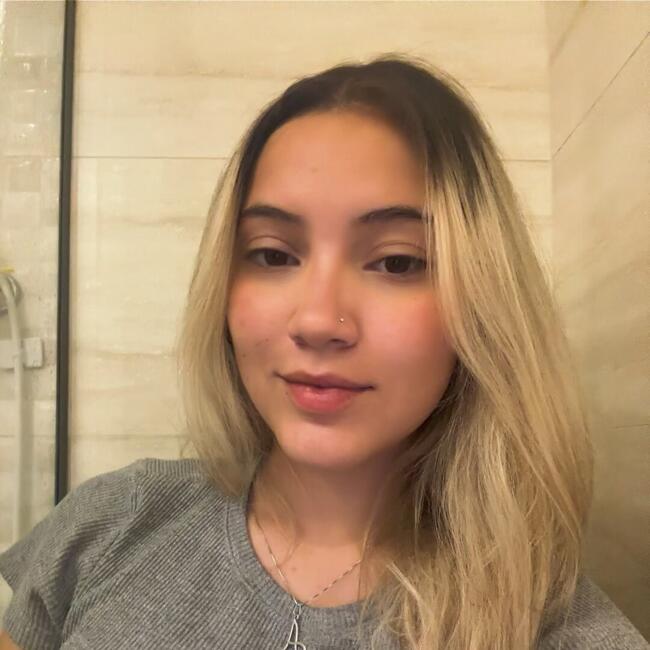 Babysitter in Curitiba: Ana Clara