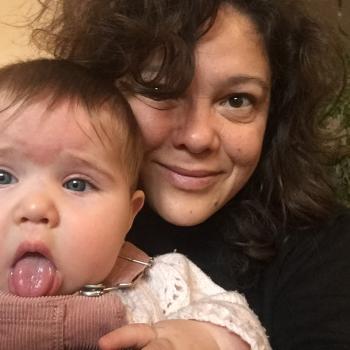 Babysitter in Rome: Aryana