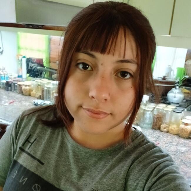 Babysitter in Guernica: Maria elena