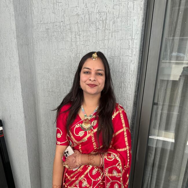 जयपुर में बेबीसिटिंग की नौकरी: Shivangi