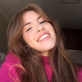 Babysitter in São José dos Campos: Paola