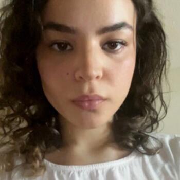 Babysitter in Fernando de la Mora: Kamila