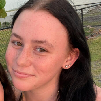 Babysitter Brandon: Julie