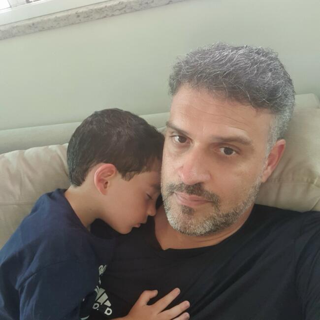 Emprego de babá em Feira de Santana: Elton