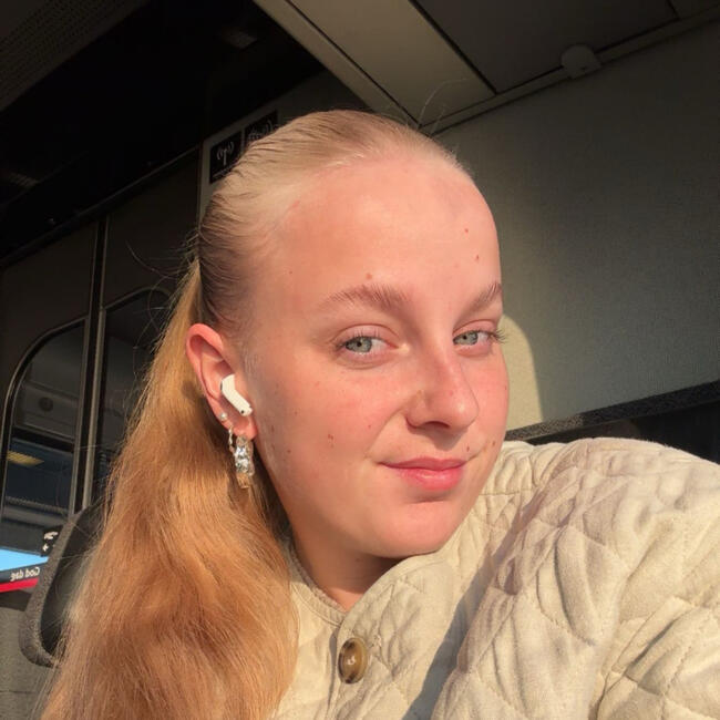 Babysitter in Lundby Stationsby: Patricia