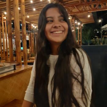 Niñera San Diego: Paula Villalobos Nájera