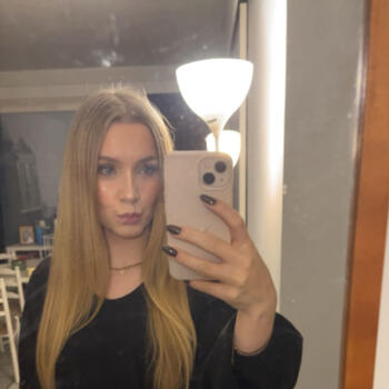 Babysitter in Helsinki: Ariela