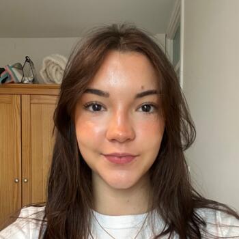 Babysitter in London: Júlia