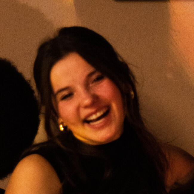 Babysitter in Angers: Manuela