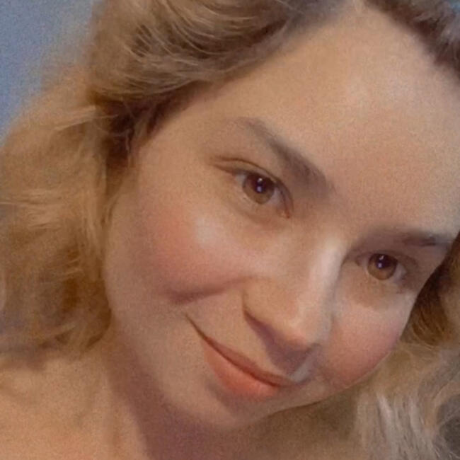 Babysitter in Providencia: Ara