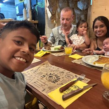 Trabajo para niñera en Punta Cana: trabajo de niñera Christian