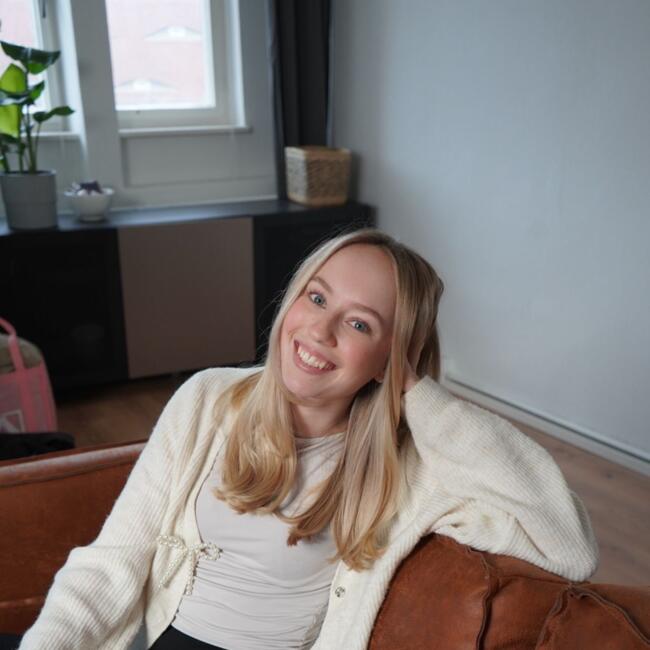 Babysitter in Jena: Gina