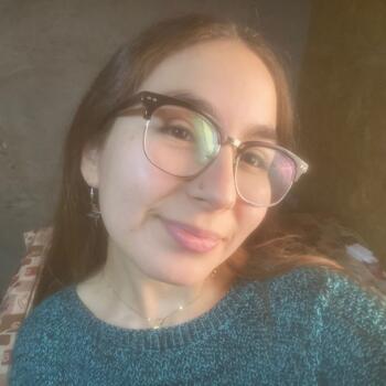 Babysitter in Peñaflor: Paula