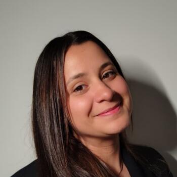 Niñera en Guacara: Suelen