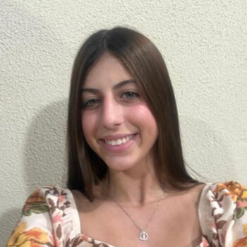 Babysitter in Paranavaí: Laura busnardo