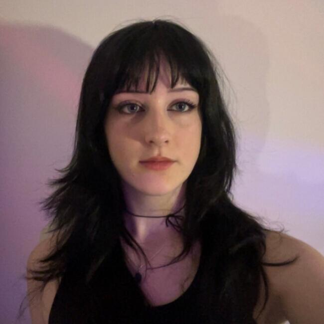 Babysitter in Calais: Maria