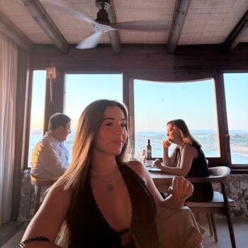 Babysitter in Alcochete: Maria