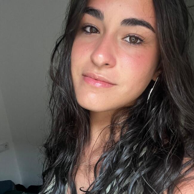 Babysitter in Ontinyent: Emma