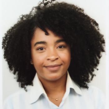 Babysitter in Maia: Priscila