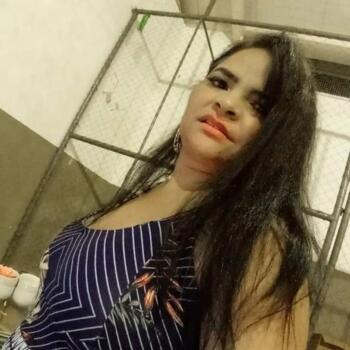 Babá em Ribeirão das Neves: Roberta