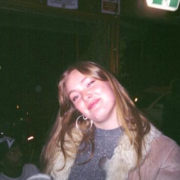 Babysitter in Melbourne: Zara