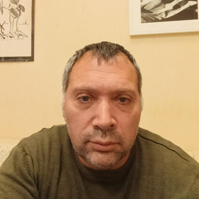 Δουλειά για babysitter στην περιοχή Αθήνα: Θεοδόσιος