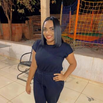 Babá em Brasília: Vanessa