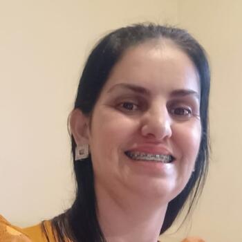 Babá em São José dos Campos: Rosiani cristina nunes alves