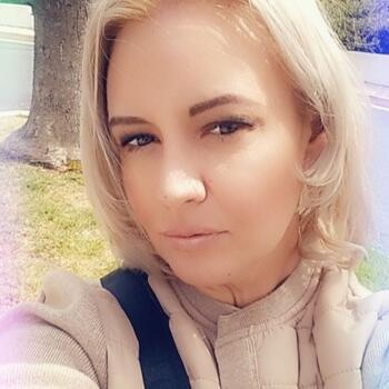 Babysitter in Anaheim: Aurora