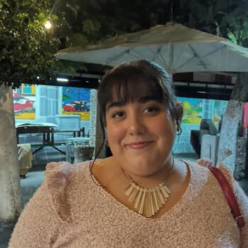 Niñera en Avilés: Llara