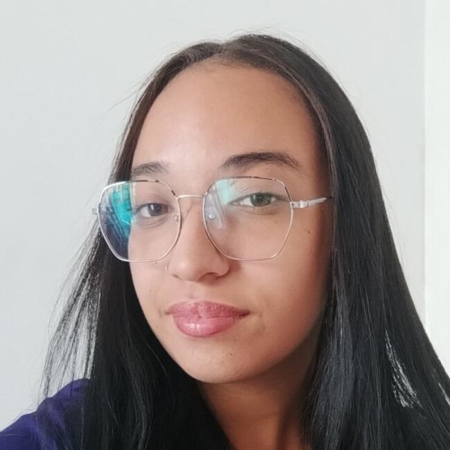 Babysitter in São Bento do Sul: Luísa