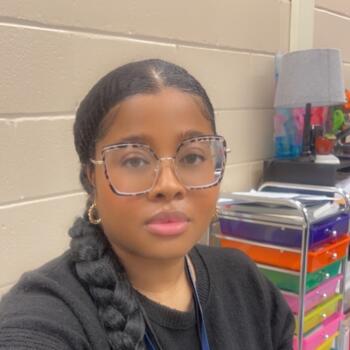 Nanny in Jacksonville: Azraa