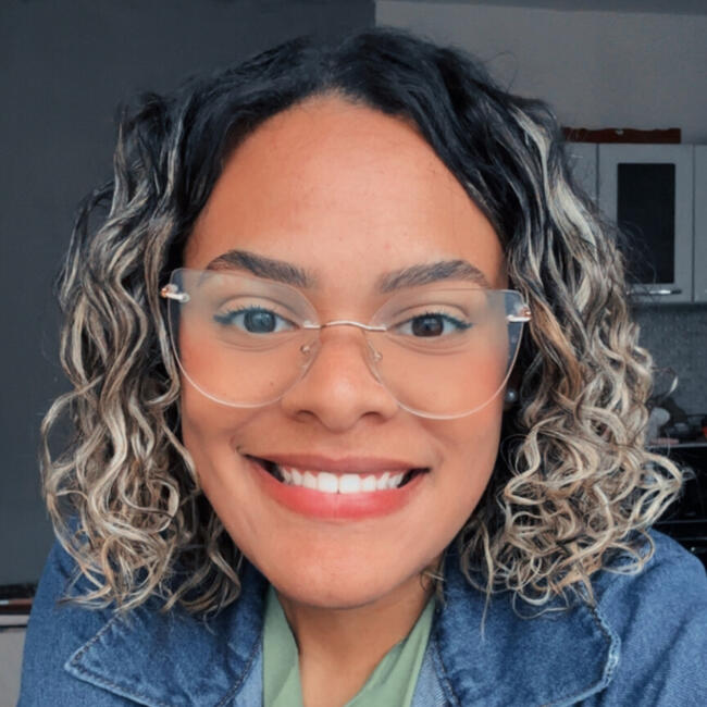 Babysitter in São Paulo: Viviane