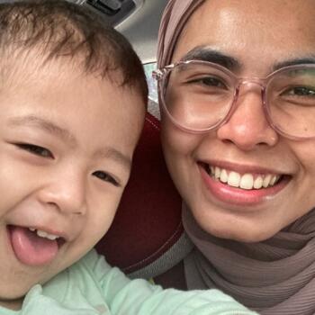 Pengasuh di Seri Kembangan: Nur Hassanah
