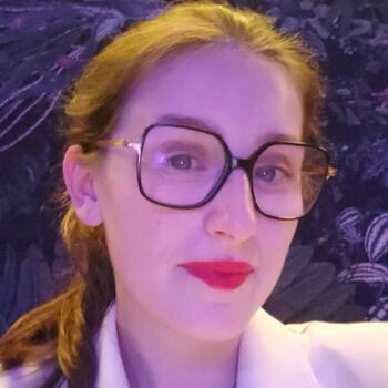 Baby-sitter in Boistrudan: Coralie