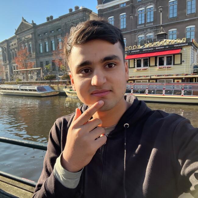 Babysitter in Montmagny: Hashim